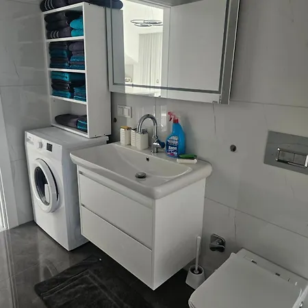 Daire Modern In Very Quiet Location In Darica, Istanbul Darıca