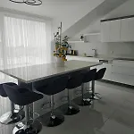 Apartment Modern In Very Quiet Location In Darica, Istanbul *
