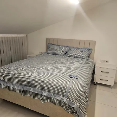 Apartment Modern In Very Quiet Location In Darica, Istanbul *