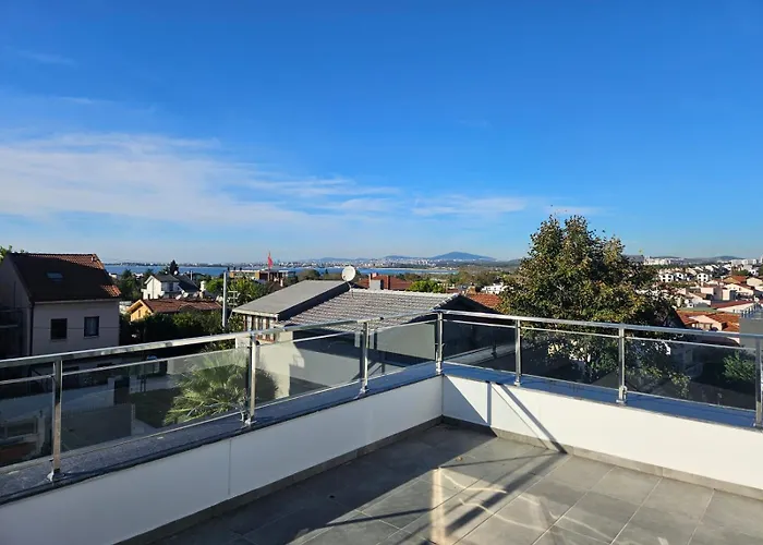 Modern In Very Quiet Location In Darica, Istanbul Apartment Darıca