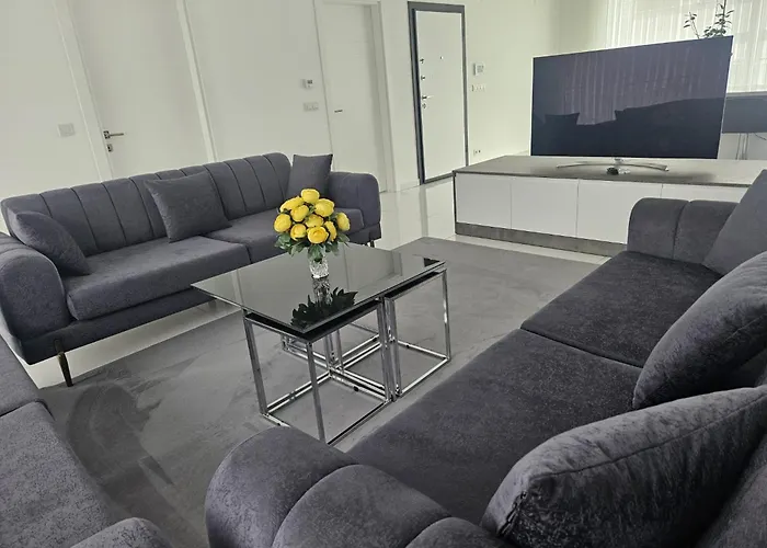 Modern In Very Quiet Location In Darica, Istanbul