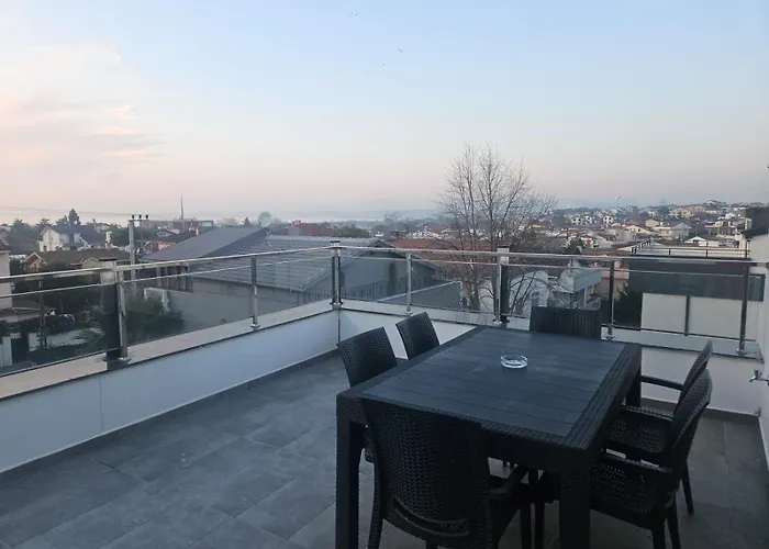 Apartment Modern In Very Quiet Location In Darica, Istanbul Darıca